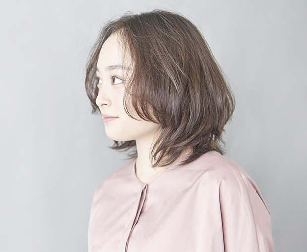 LILI　MEDIUM